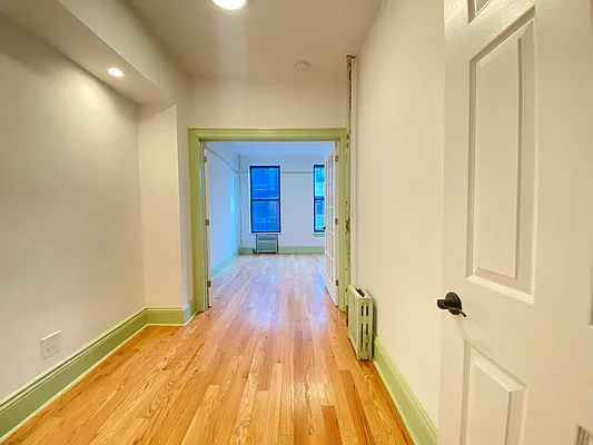 Rented by Dream Space Realty | media 11