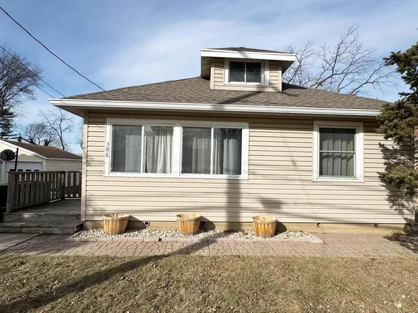 386 Fond du Lac Street, Waupun, WI 53963