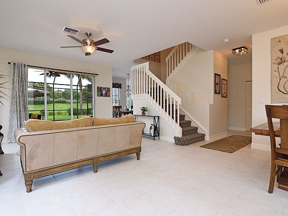 5th image of 2427 Butterfly Palm Dr