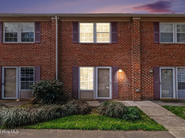 141 Coleridge Court, Carrboro, NC 27510