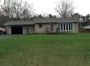 4060 S Quarterline Rd, Muskegon, MI 49444