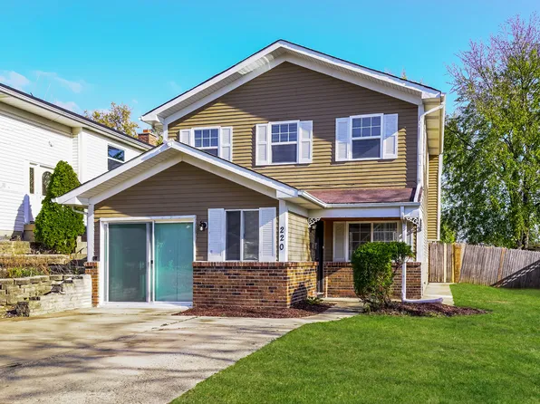 220 Mill Stream Dr, Bolingbrook, IL 60440