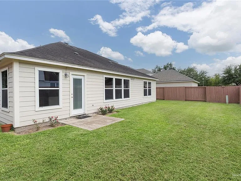 4202 Santa Marina St — Photo 13