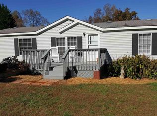 304 Thurmond Rd, Cleveland, GA 30528