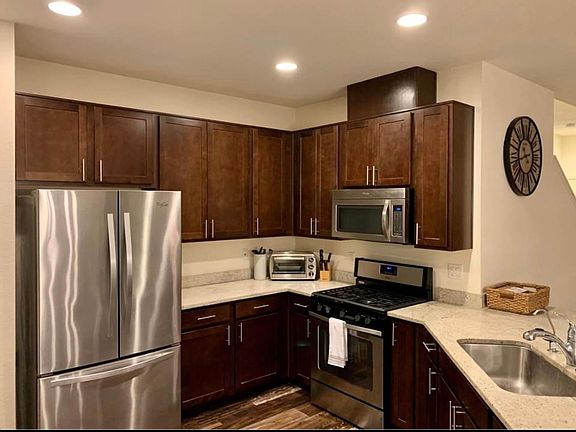 2nd image of 11339 Coulter Canyon St