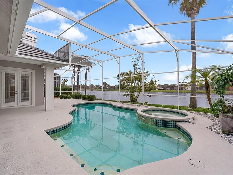14631 Heathermere Ln — Photo 3