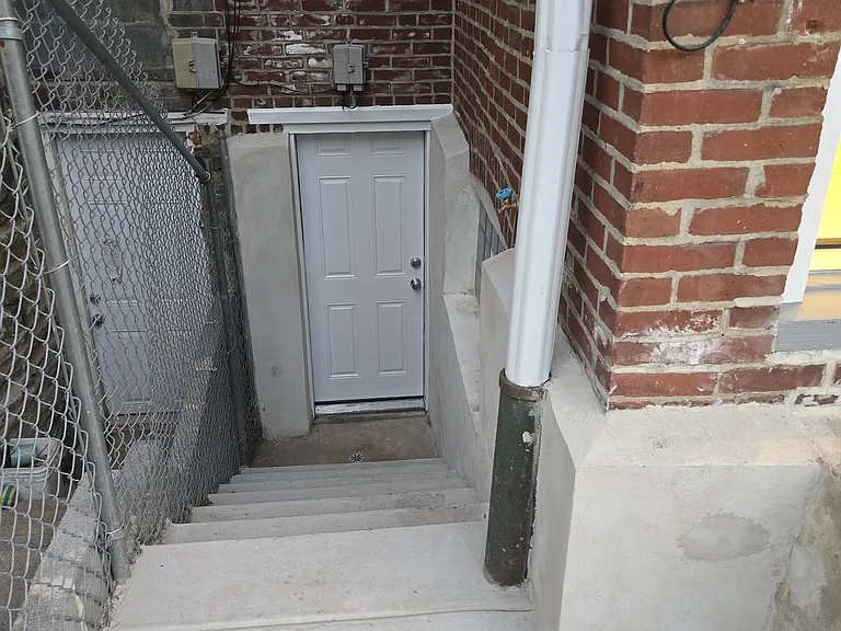 5350 Akron St — Photo 14