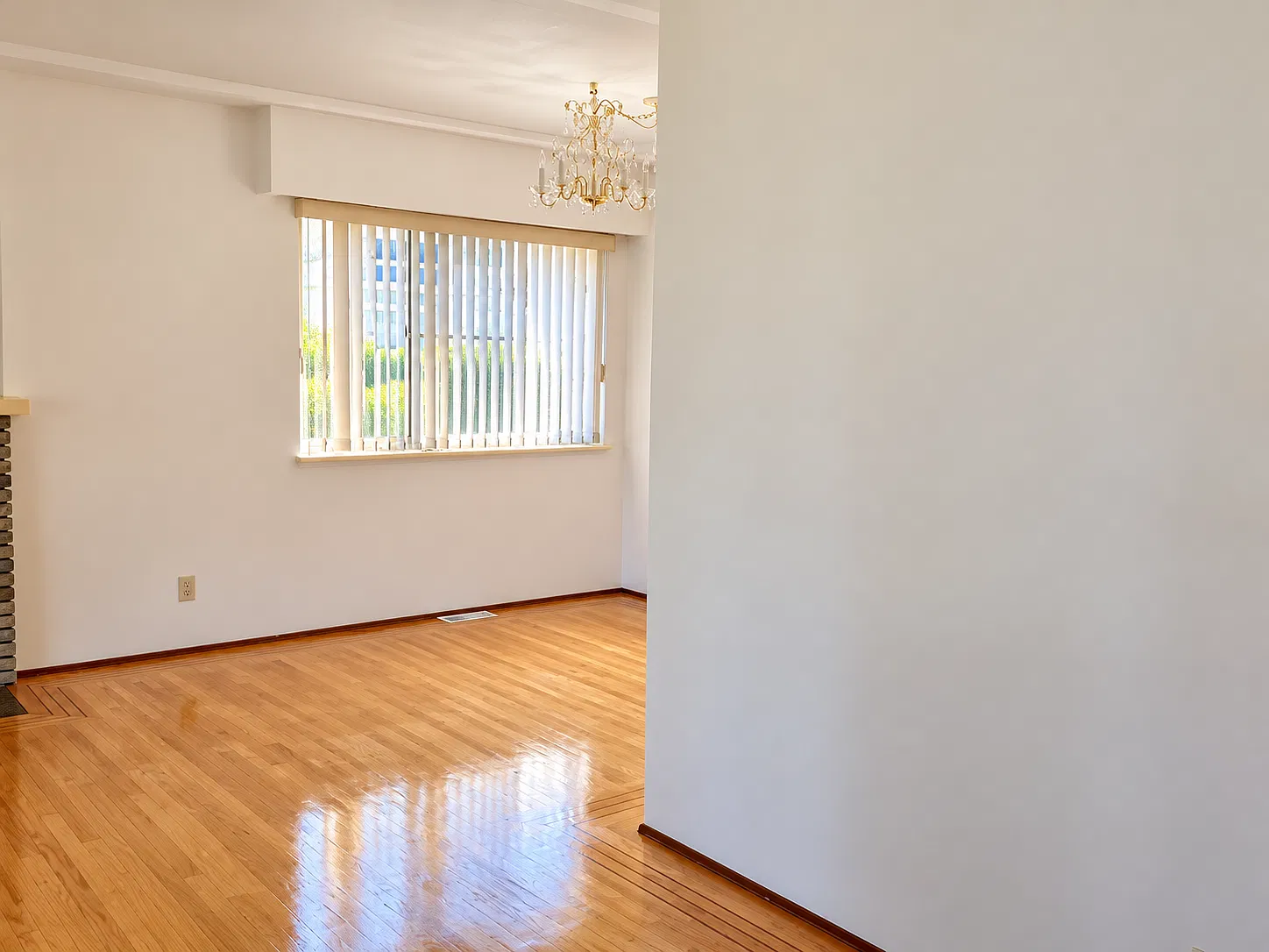 6969 Lancaster St — Photo 3