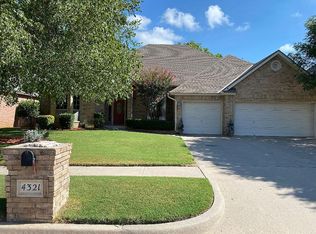 4321 Harrogate Dr, Norman, OK 73072