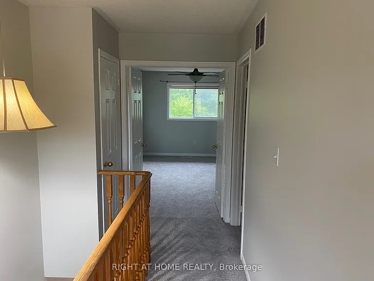 2351 Newcastle Cres — Photo 13