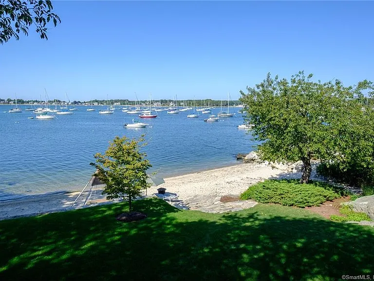 10 Morgan Point — Photo 9