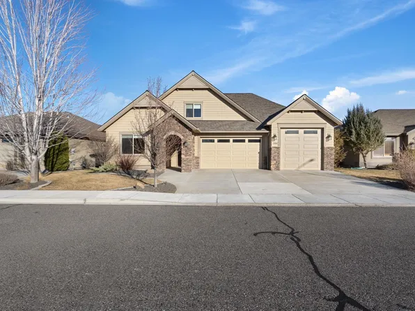 2330 Copperleaf St, Richland, WA 99354