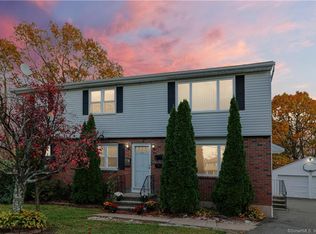 52 Santo Ct, New Britain, CT 06053