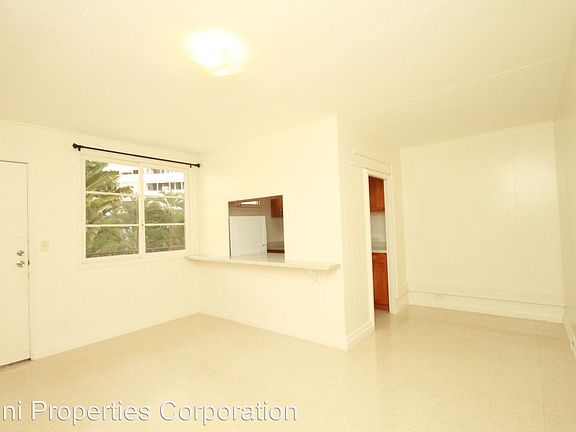 2nd image of 1849 Kaioo Dr APT 8