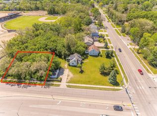 2952 Burlingame Ave SW, Wyoming, MI 49509