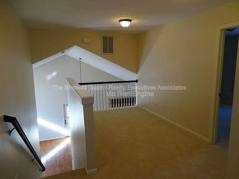 308 Java Way — Photo 12