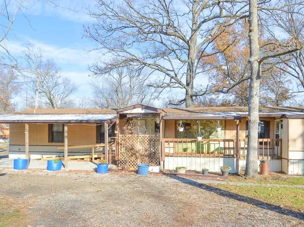 7323 Kaskaskia St, Baldwin, IL 62217