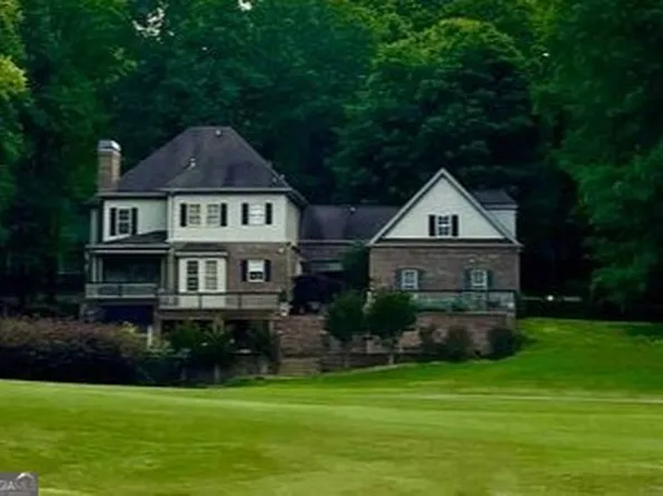 3 Club Dr, Newnan, GA 30263