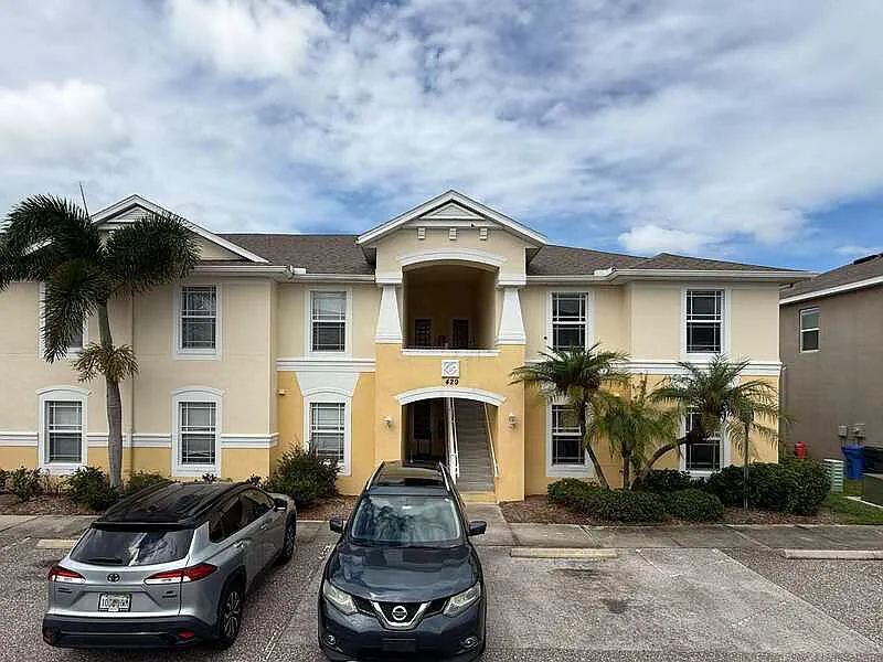 3 bed, 2.0 bath, 1149 sqft, $1,795 — Photo 2