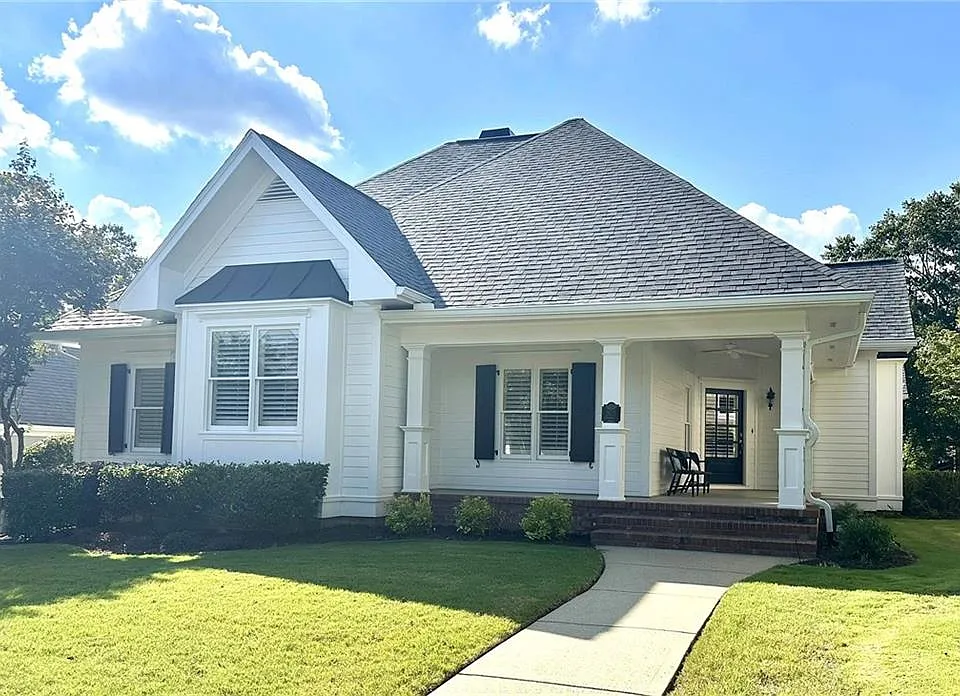 2635 Muskogee Ln