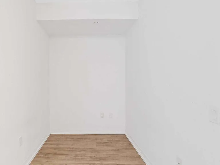 251 Jarvis St #2102 — Photo 12