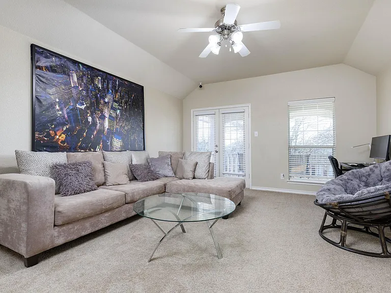 5904 Silver Buckle Dr — Photo 10