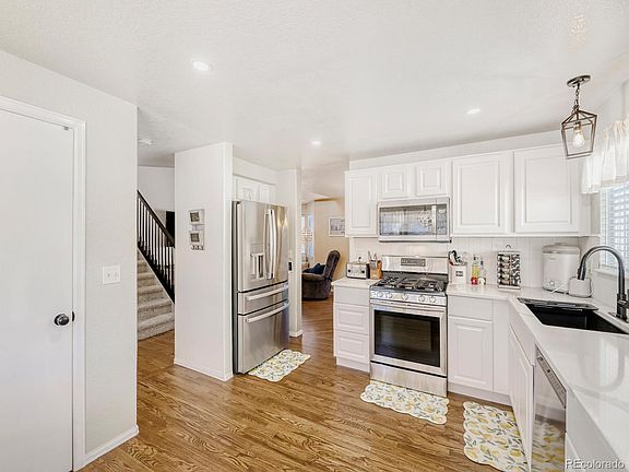 5th image of 14749 Gaylord Street