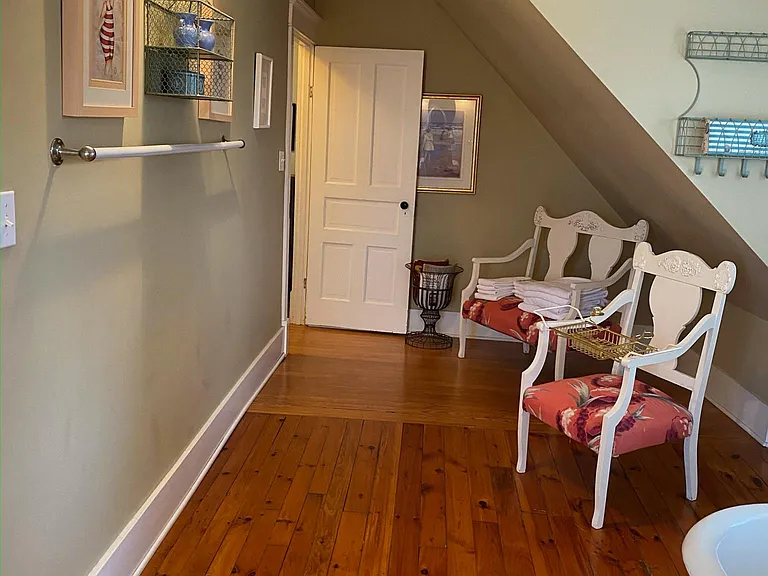 42 Mixer St — Photo 33