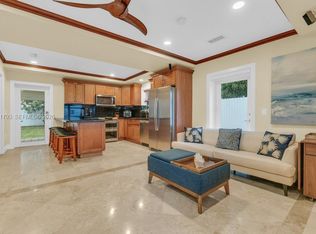 3655 SW 17th St, Miami, FL 33145