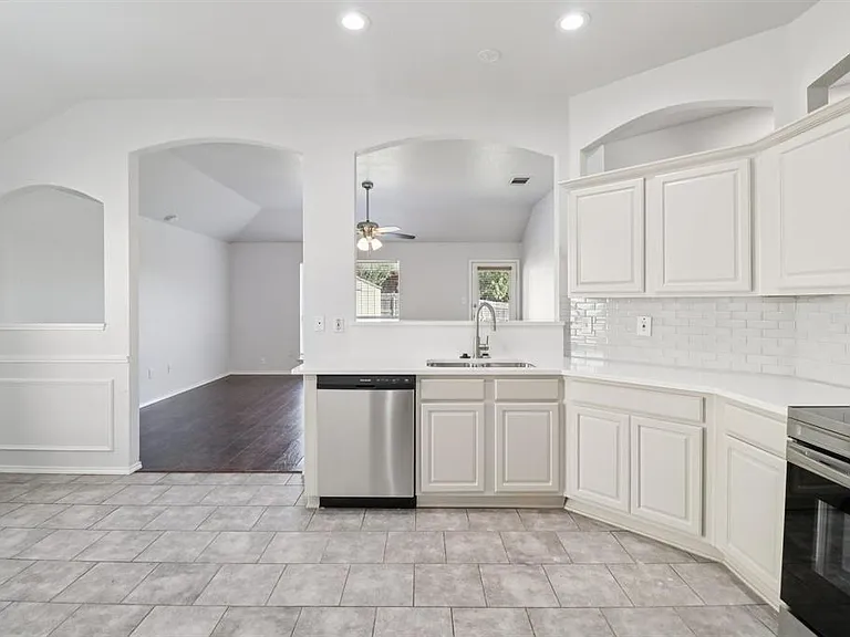 4937 Spur Ridge Ct #4937 — Photo 14