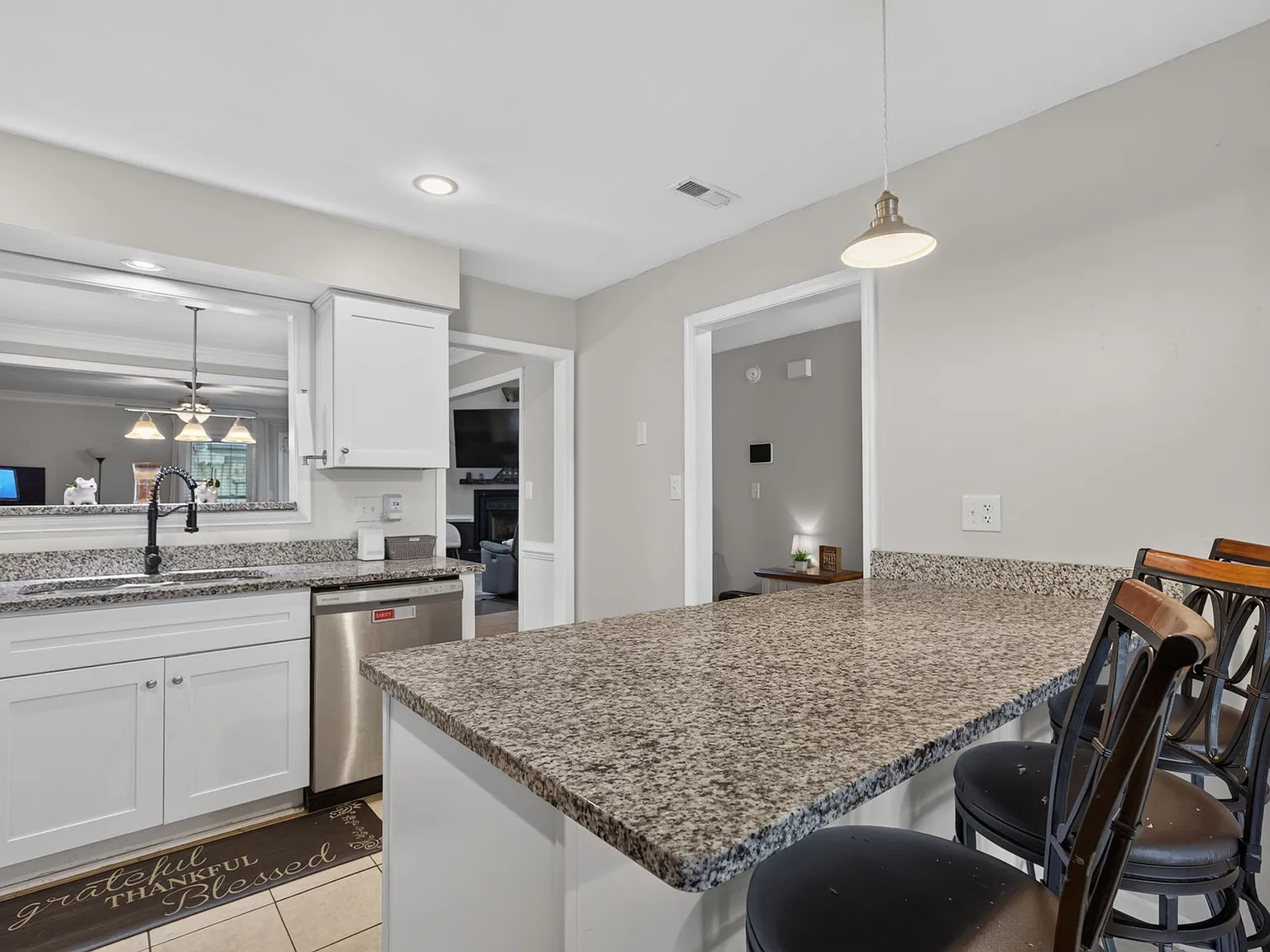 1072 Taylor Road - 1 — Photo 3