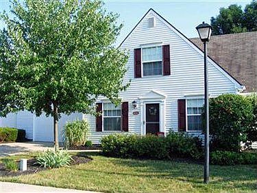 1st image of 622 Windsor Ln