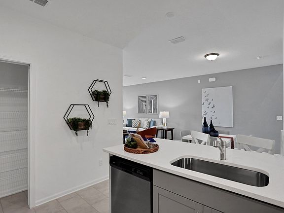 2nd image of 521 Cherry Elm Dr