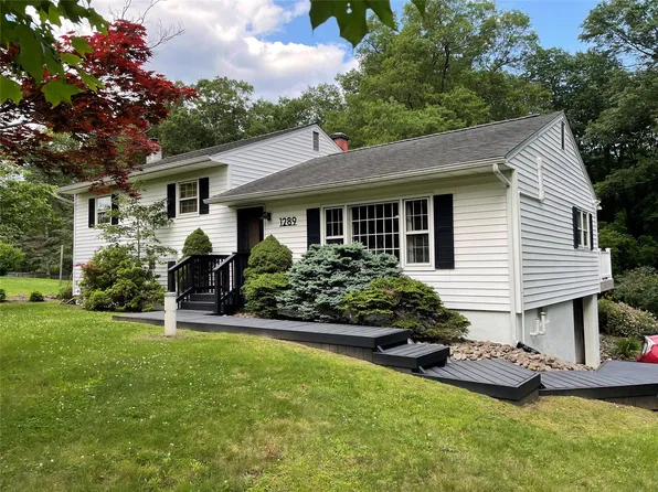 1289 State Route 208, Wallkill, NY 12589