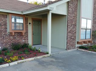 1717 Dynasty Dr, Glenn Heights, TX 75154