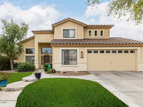 285 W Goldfinch Way, Chandler, AZ 85286