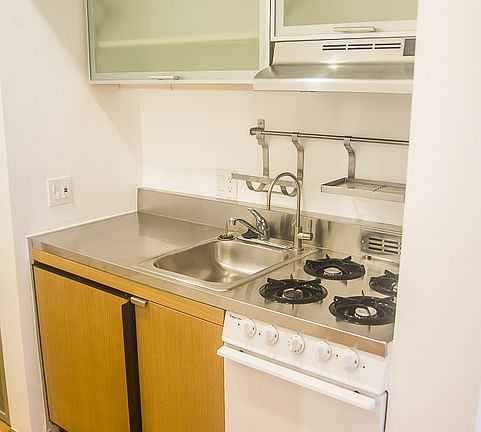 2nd image of 8 Brooks Ave Unit 18