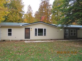 196 Lazy River Pl, Cloverdale, IN