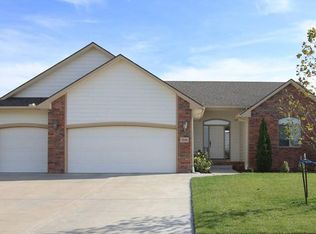 2216 S Michelle St, Wichita, KS 67207