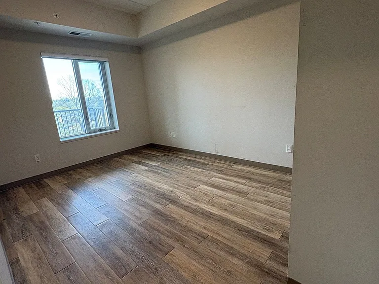 99 Pond Mills Rd #607 — Photo 9