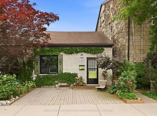 196 Ray St N, Hamilton, ON L8R 2Y2