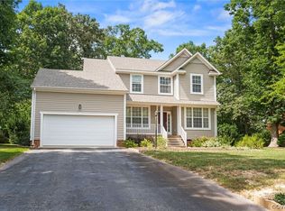 10943 Summer Arbor Ln, Chester, VA 23831
