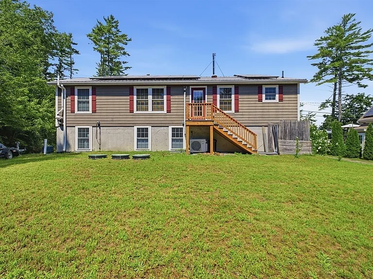 74 Blackmore Pond Cir — Photo 35