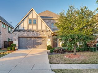 662 Thoroughbred Ave, Frisco, TX 75036