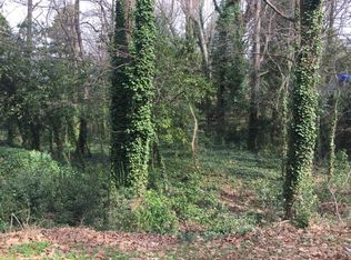 000 Venetian Dr, Atlanta, GA 30311