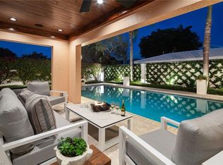 831 Rue Deville #2.19, Naples, FL 34108