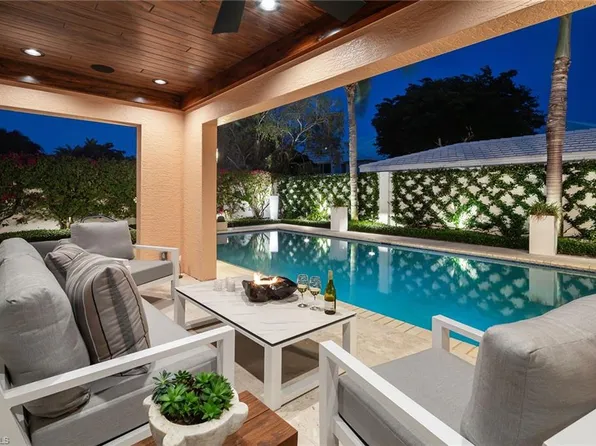 831 Rue Deville #2.19, NAPLES, FL 34108