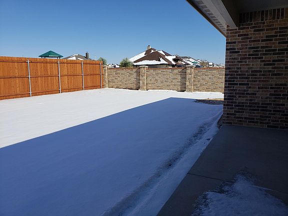 5th image of 6101 Lois Ln
