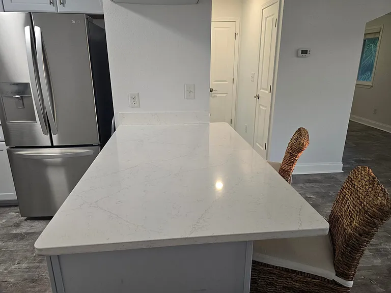 315 Bream Ave #207 — Photo 8