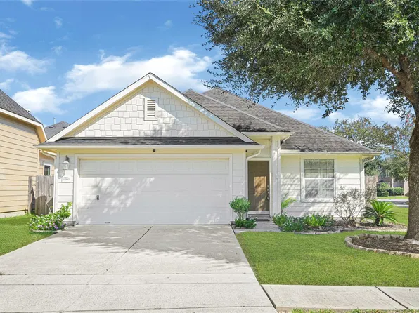 12943 Palm Leaf Ct, Houston, TX 77044